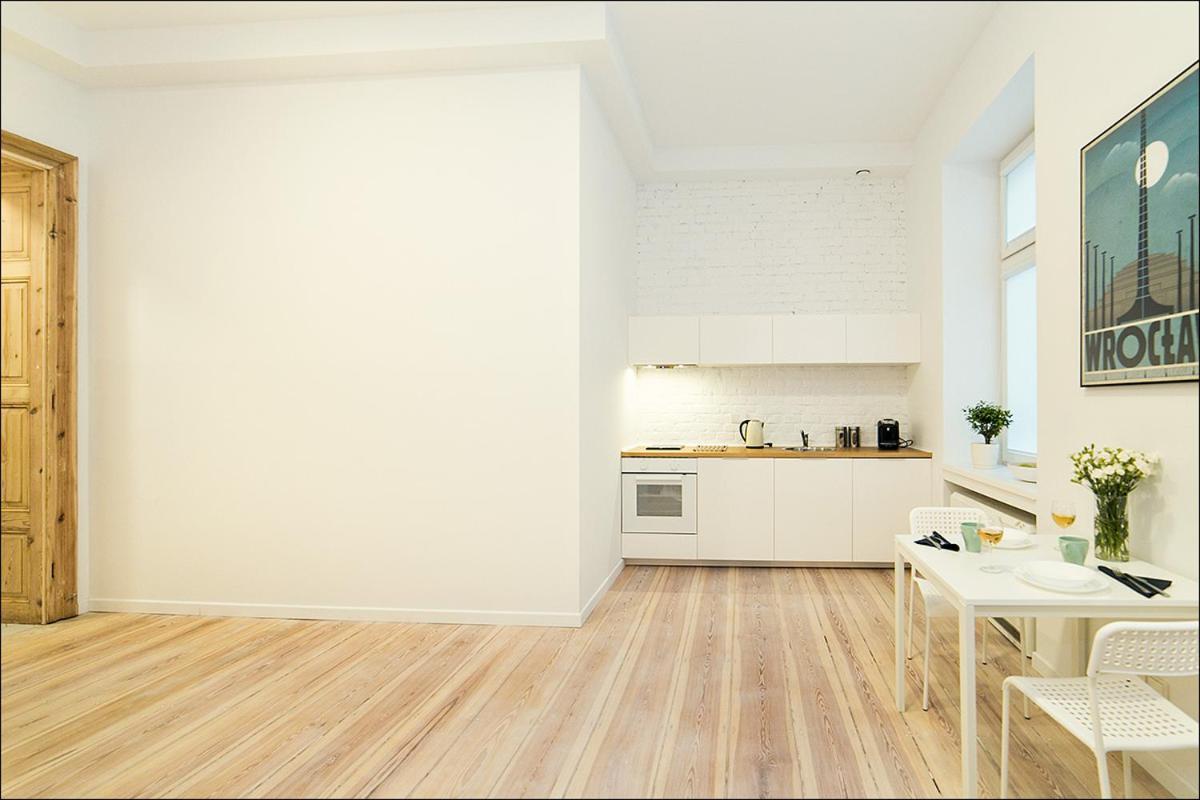 Terra Studio Dworcowa Apartman Wrocław Kültér fotó